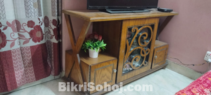 বড় টিভি কেভিনেট/ স্টেন্ড